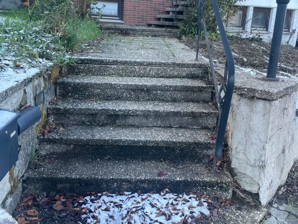 Alte Betontreppe vor dem Abbruch